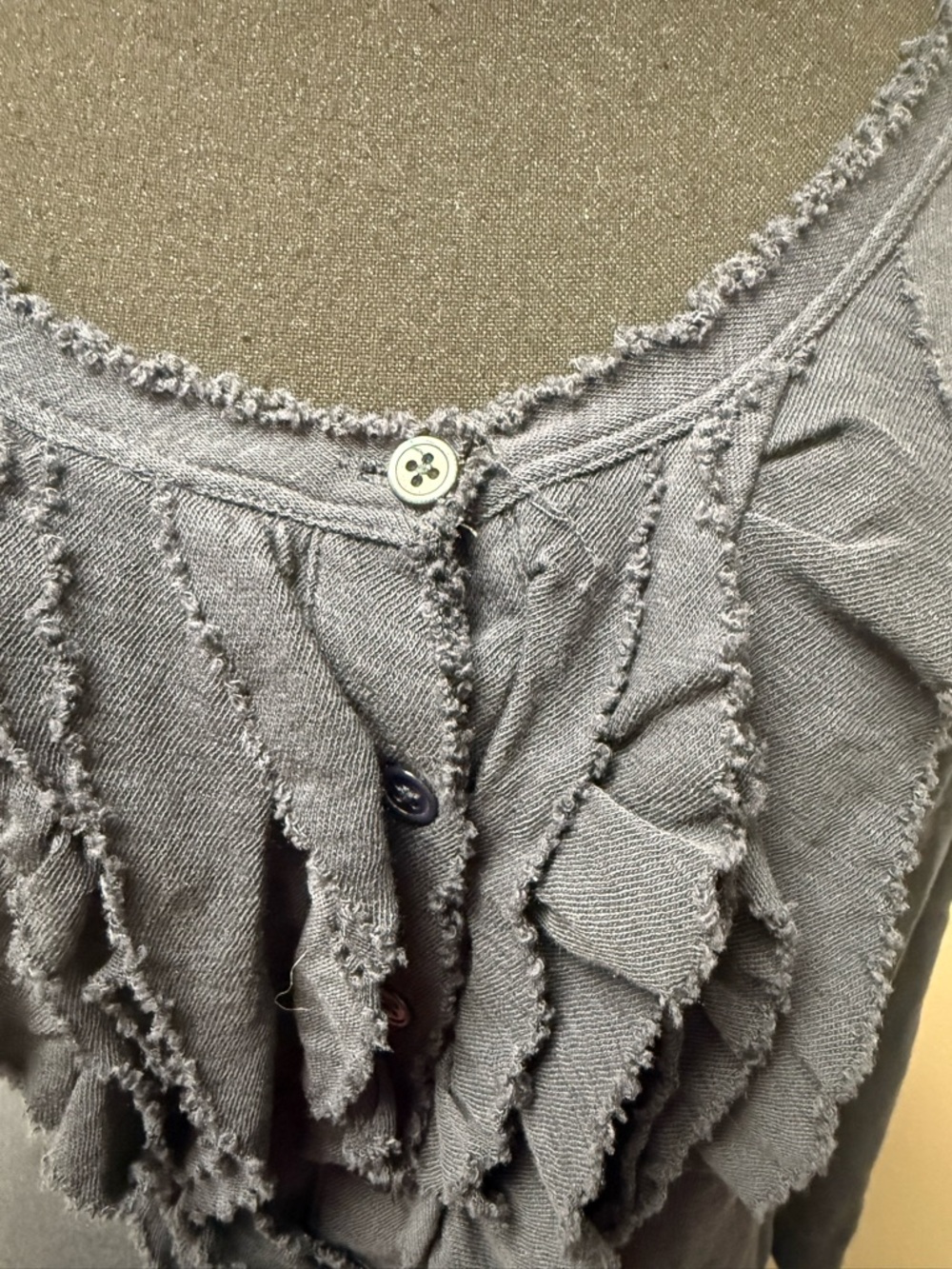 J Crew Navy Ruffle Henley Top Boho Raw Edge Cotton Long Sleeve Shirt L - Picture 3 of 9
